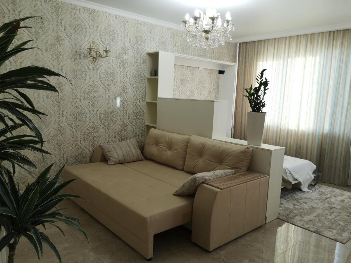 Lux Apartment,10 Фонтана,До Моря 5 Минут Odesa Exterior foto