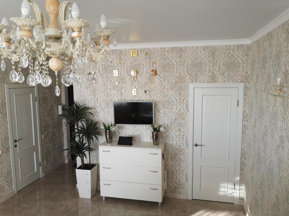Lux Apartment,10 Фонтана,До Моря 5 Минут Odesa Exterior foto